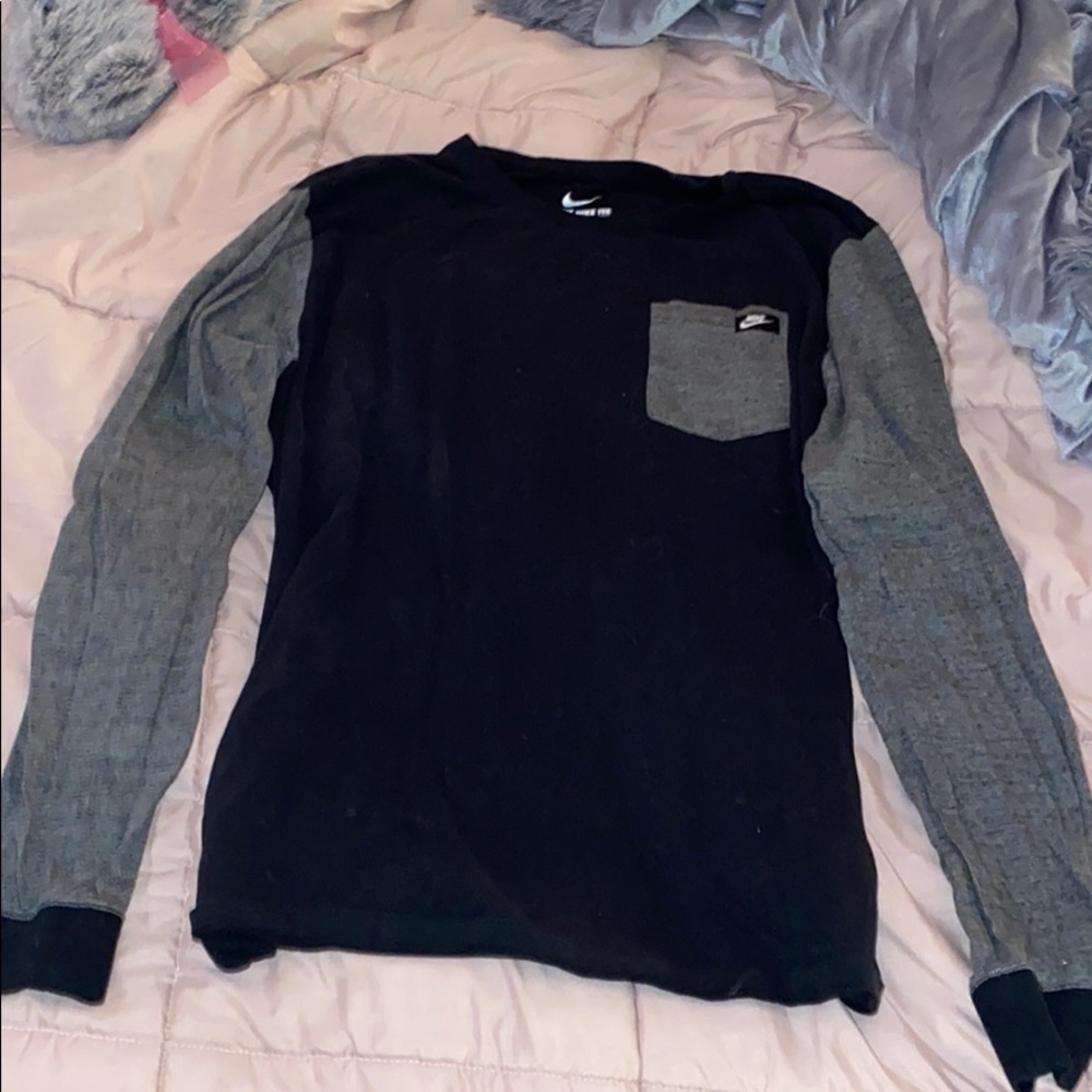 Nike long sleeve shirt